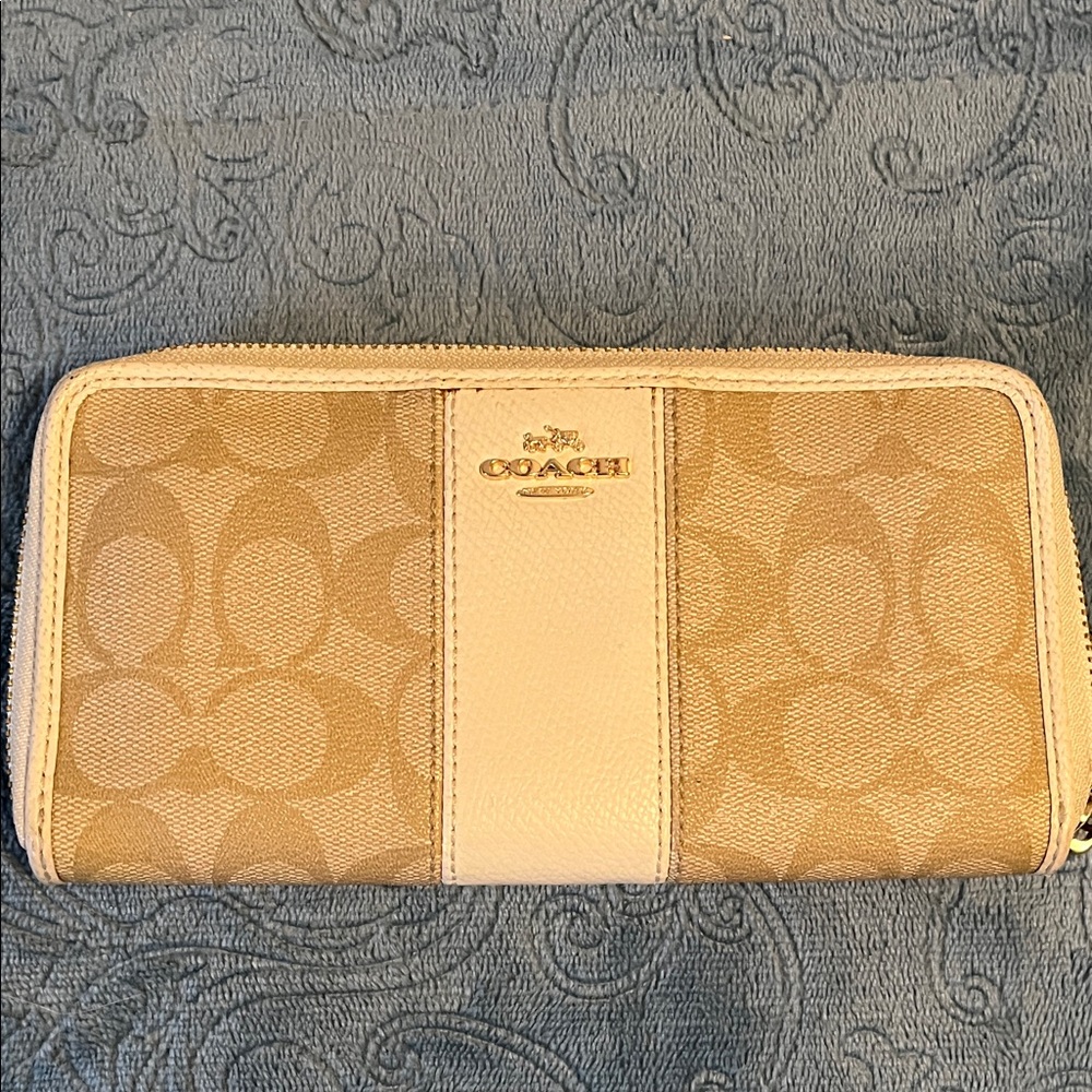 Coach Beige Signature Wallet